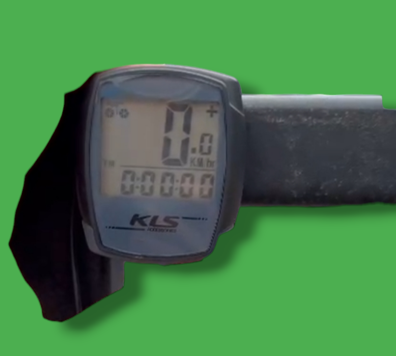tachometr měřící metry