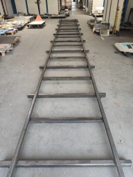 WEIGHT PULL TRACK